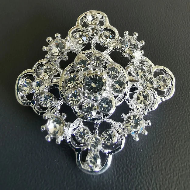 Brosje kvadratisk (liten)