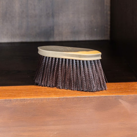 Grooming Deluxe Wooden Classic Brush Long Soft Brun