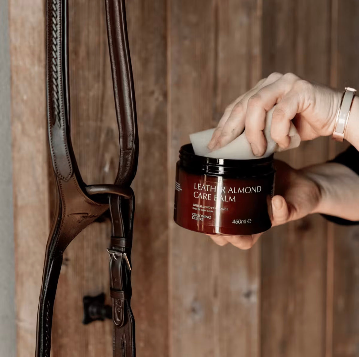 Grooming Deluxe Leather Almond Care Balm