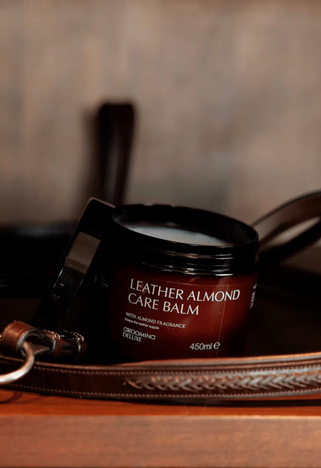Grooming Deluxe Leather Almond Care Balm