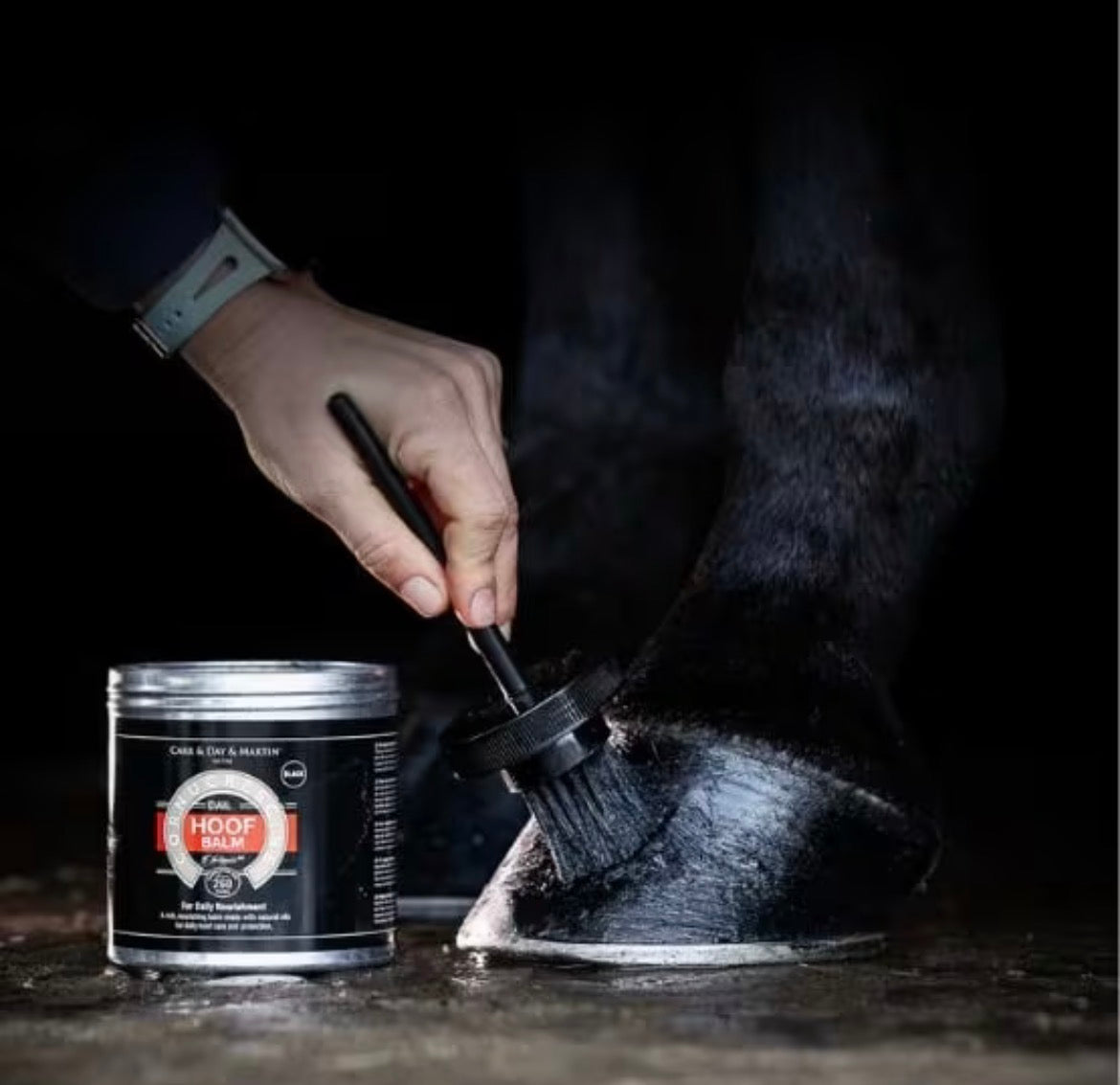 CDM Cornucrescine Hoof Balm Black